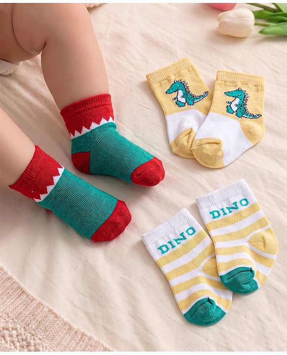 Cutewalk by Babyhug Anti-Bacterial Ankle Length Striped Socks With Dino Design Pack Of 3 - White