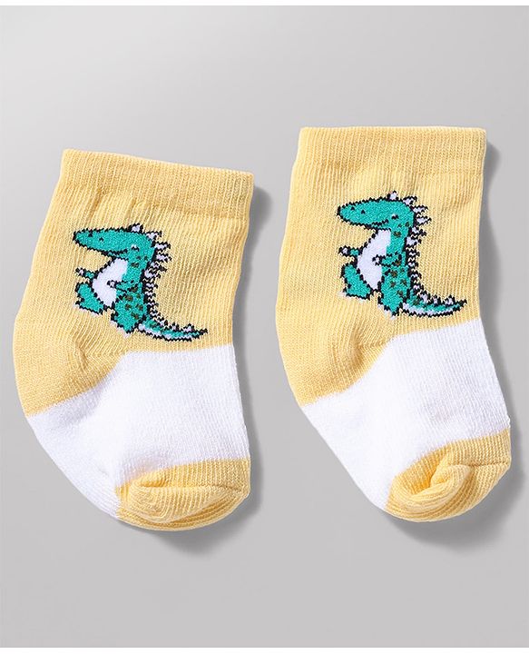 Cutewalk by Babyhug Anti-Bacterial Ankle Length Striped Socks With Dino Design Pack Of 3 - White