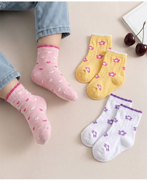Cute Walk by Babyhug Knit Ankle Length Antibacterial Socks with Floral Design - Pink & Yellow