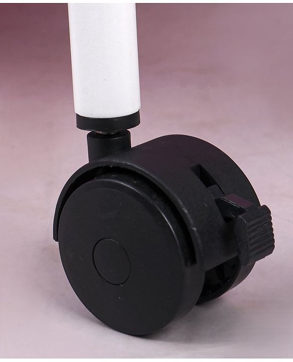 Babyhug Lion Print 2 in 1 Cradle cum bassinet with Mosquito Net and Swing Lock function - Pink