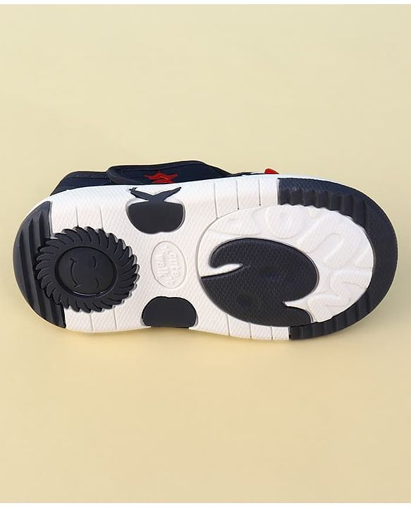 Cute Walk by Babyhug Velcro Closure Musical Sandal With Star Print & Fish Applique - Blue