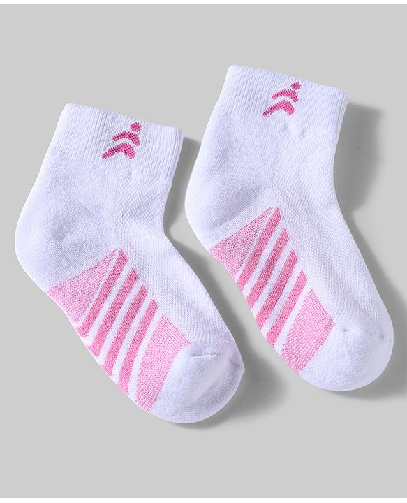 Pine Active Cotton Lycra Knit Terry Breathable Ankle Length Athletic Socks Pack of 3 - White & Black