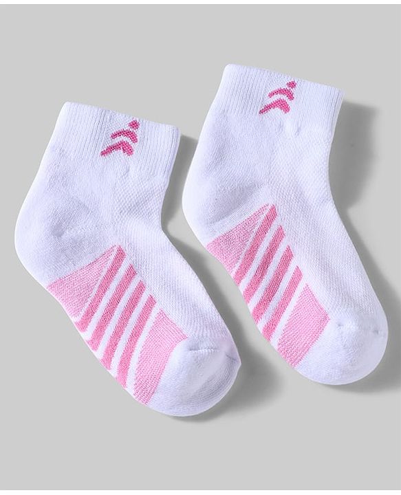 Pine Active Cotton Lycra Knit Terry Breathable Ankle Length Athletic Socks Pack of 3 - White & Black