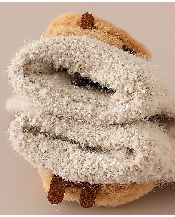 Babyhug Gloves with Bear Applique - Beige