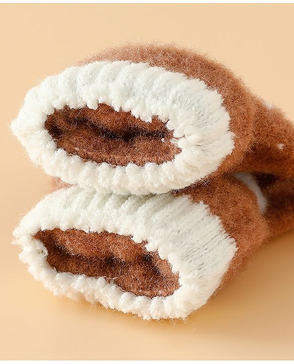 Babyhug Gloves with Applique - Brown