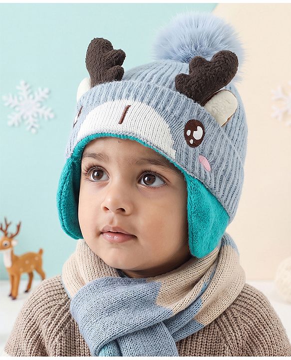 Babyhug Woollen Cap with Pom Pom & Reindeer Applique in Red - Diameter 17.5 cm