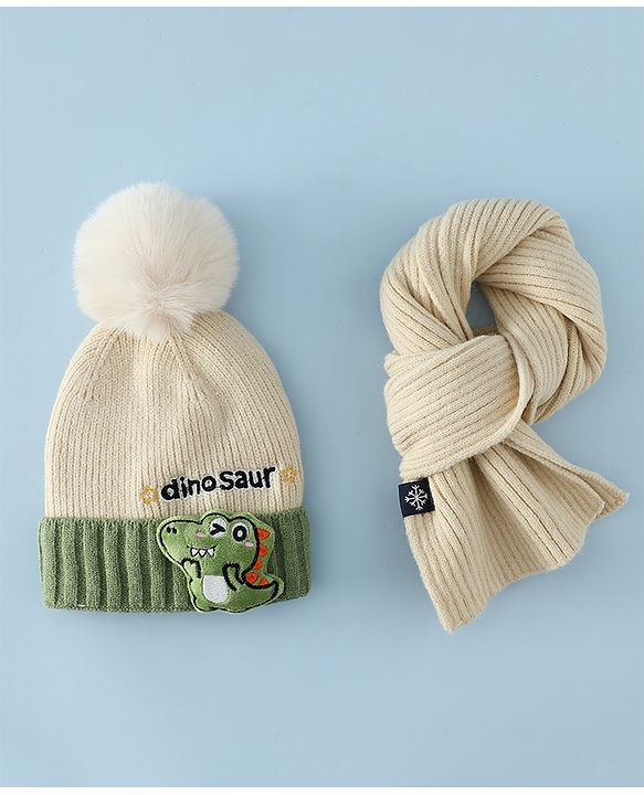 Babyhug Woollen Cap & Muffler With Dino Applique in White - Diameter 16.5 cm