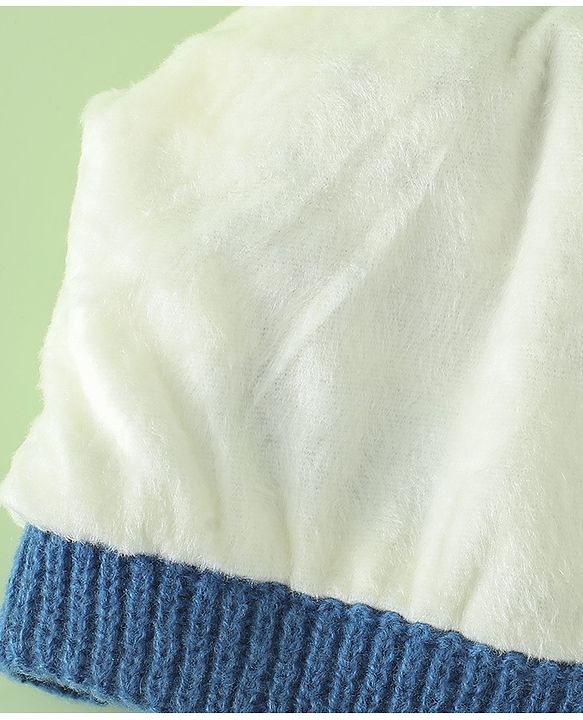 Babyhug Woollen Cap with Bear Print & Applique Blue - Diameter 17 cm