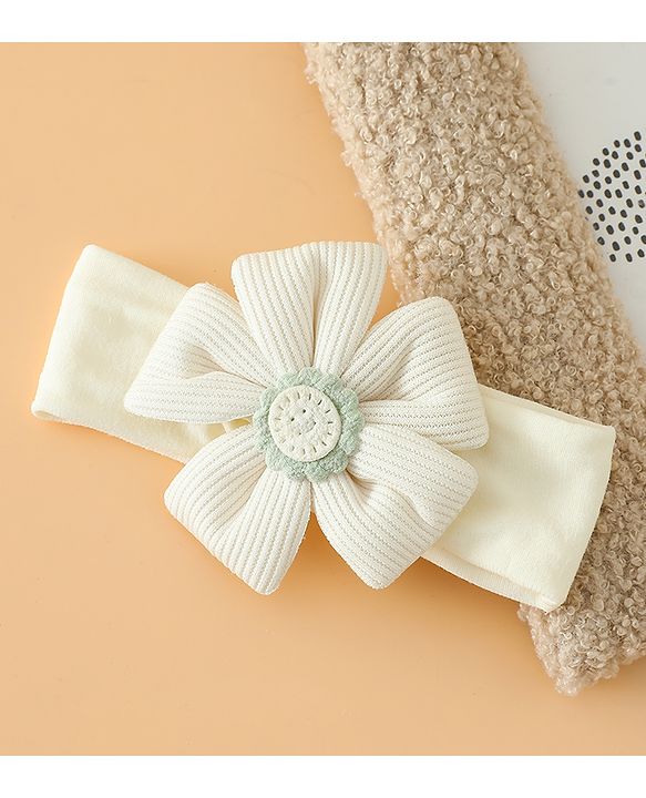 Babyhug Free Size Cute & Stylish Headbands with Floral Applique - Pink