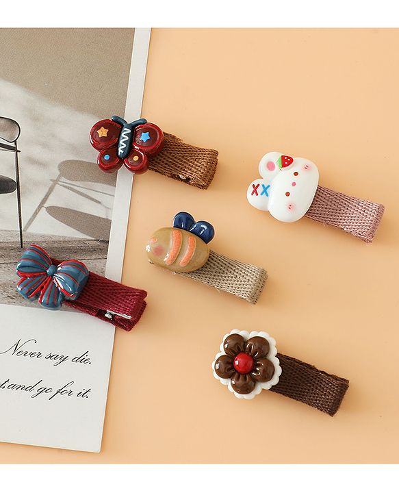 Babyhug Hair Pins And Clips Pack of 5 Free Size - Brown
