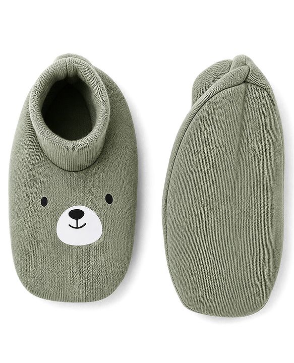 Babyhug 100% Cotton Interlock Knit Cap Mittens & Booties Set With Teddy Bear Print Olive Green - Diameter 11.5 cm