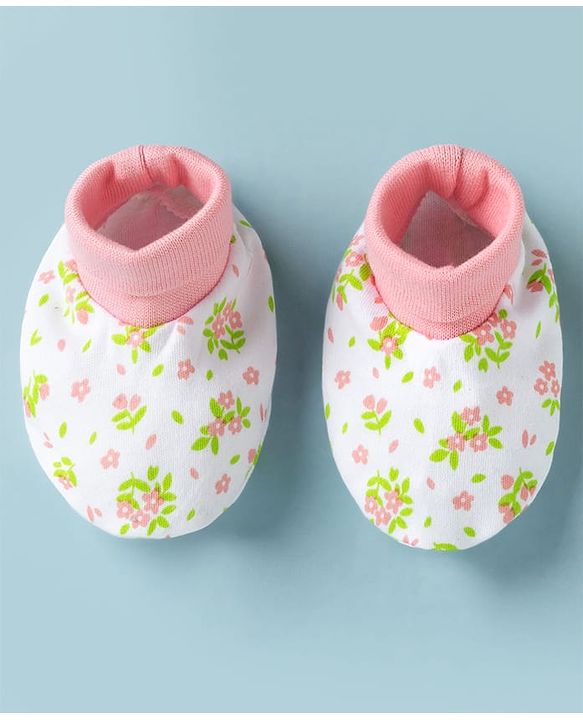 Babyhug 100% Cotton Interlock Knit Mittens & Booties Set With Floral Print - White