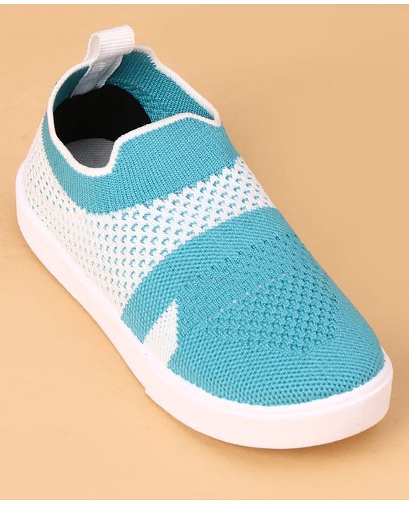Cute Walk by Babyhug Slip-On Casual Shoes - Blue