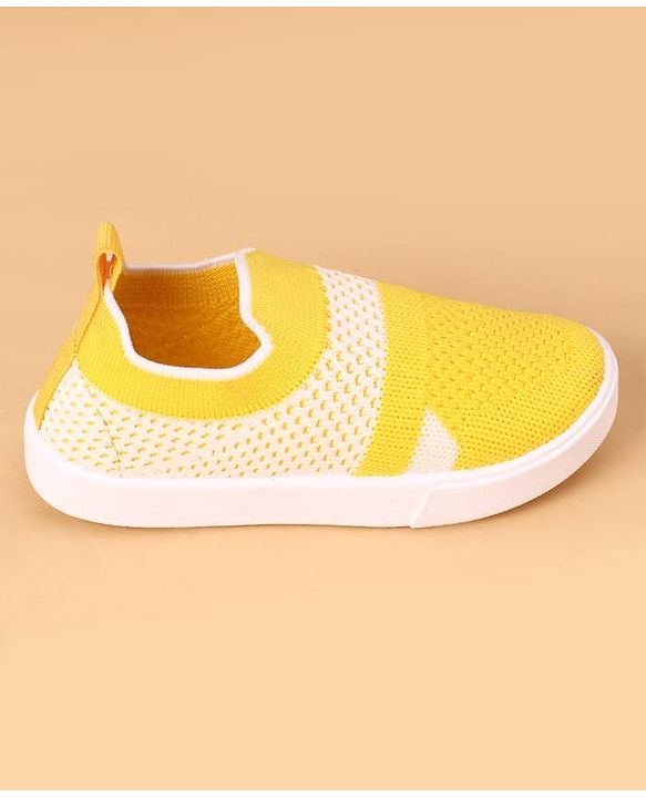 Cute Walk by Babyhug Slip On Casual Shoes - Yellow