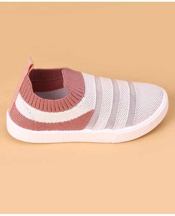 Cute Walk by Babyhug Slip On Casual Shoes - White & Grey