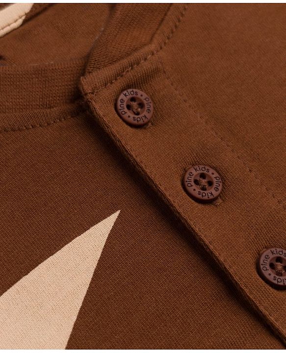 Pine Kids Cotton Knit Full Sleeves T-Shirt & Pyjama Co-ords Night Suit With Star Print - Brown