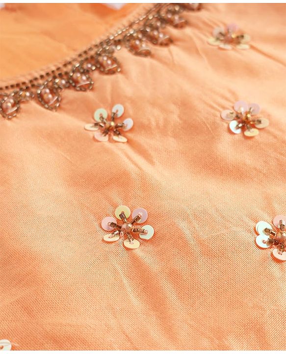 Babyhug Net Woven Sleeveless Chanderi Lehenga Choli and Dupatta Set With  Floral Embroidery & Sequin Detailing - Peach