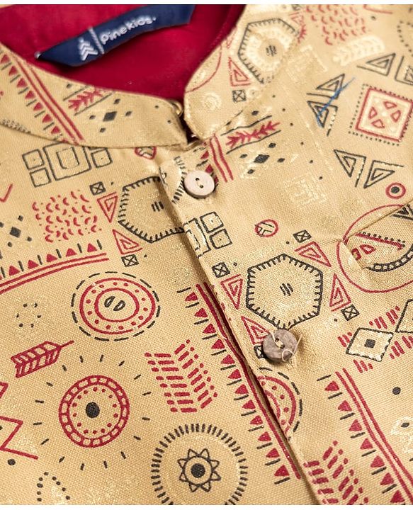 Pine Kids Woven Full Sleeves Kurta Pyjama Set and Waistcoat with Geometric Print - Maroon
