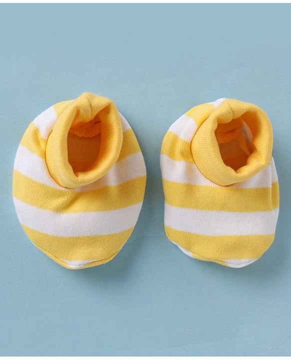 Babyhug 100% Cotton Interlock Knit Striped Cap Mittens & Booties Yellow - Diameter 9.5 cm