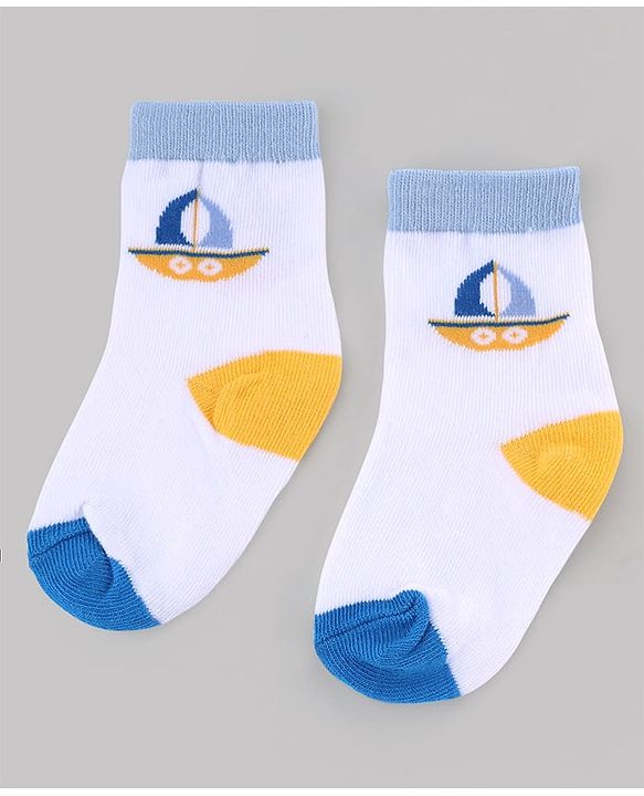 Cute Walk by Babyhug Knit Anti-Bacterial Ankle Length Striped Socks With Sea Life Design Pack of 5 - White & Sky Blue