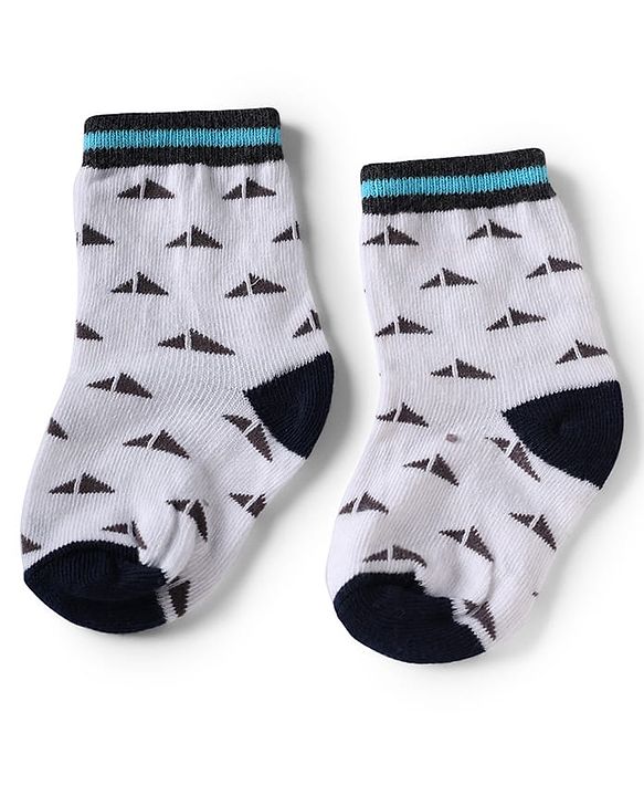 Cute Walk by Babyhug Knit Anti-Bacterial Ankle Length Striped Socks With Design Pack of 5 - Black, White & Grey
