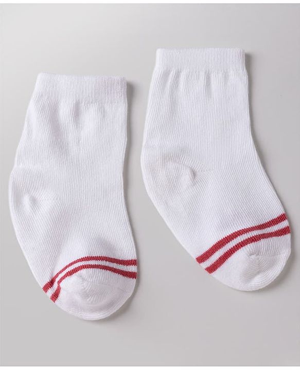 Cute Walk By Babyhug Poly Blends Knit Anti Bacterial Ankle Length Striped Socks With Paw Desgin Pack of 5 - Red, Dark Pink & White