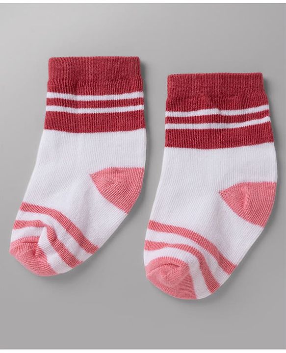 Cute Walk By Babyhug Poly Blends Knit Anti Bacterial Ankle Length Striped Socks With Paw Desgin Pack of 5 - Red, Dark Pink & White