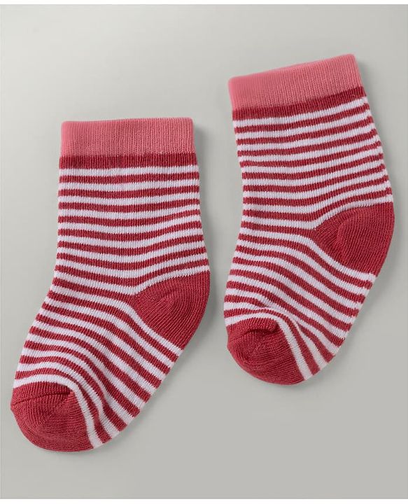 Cute Walk By Babyhug Poly Blends Knit Anti Bacterial Ankle Length Striped Socks With Paw Desgin Pack of 5 - Red, Dark Pink & White