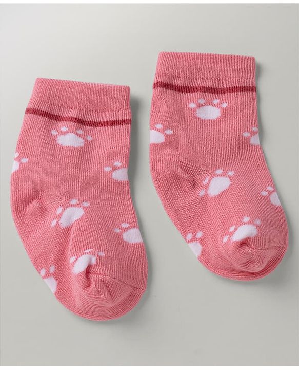 Cute Walk By Babyhug Poly Blends Knit Anti Bacterial Ankle Length Striped Socks With Paw Desgin Pack of 5 - Red, Dark Pink & White