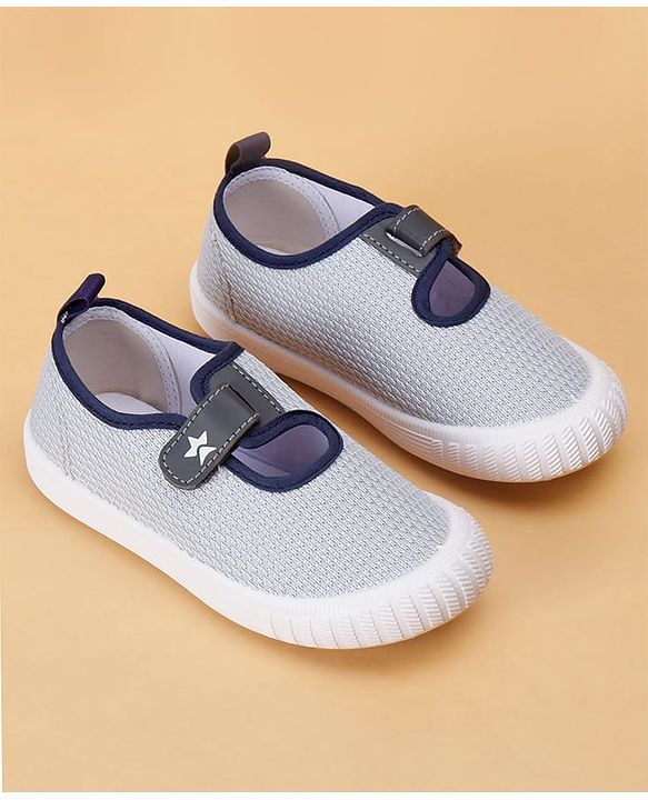 Cute Walk by Babyhug Velcro Closure Casual Shoes - Grey