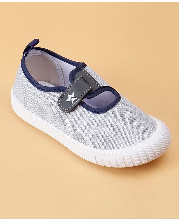 Cute Walk by Babyhug Velcro Closure Casual Shoes - Grey