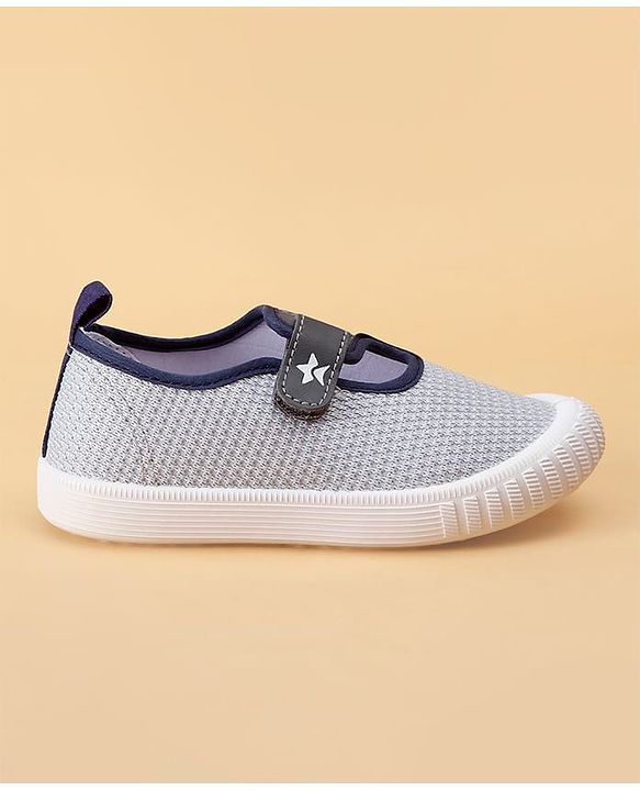 Cute Walk by Babyhug Velcro Closure Casual Shoes - Grey