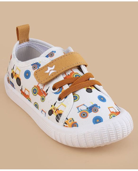 Cute Walk by Babyhug Velcro Closure Casual Shoes With Vehicle Print - White