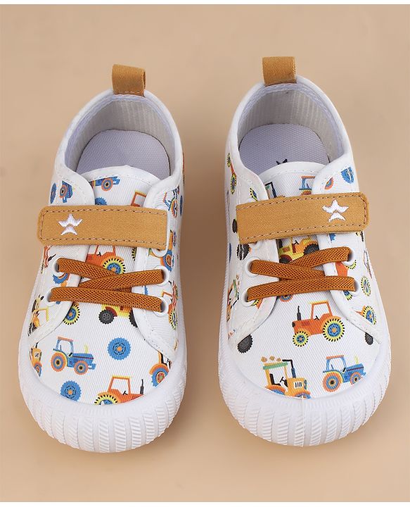 Cute Walk by Babyhug Velcro Closure Casual Shoes With Vehicle Print - White
