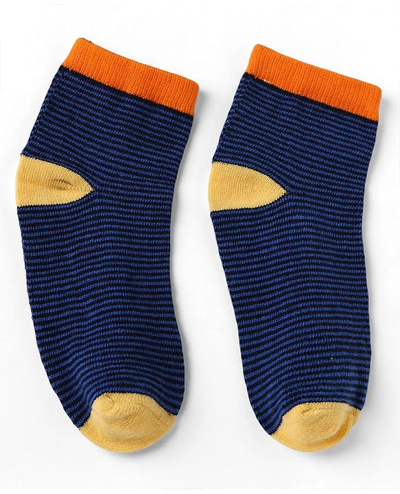 Cute Walk by Babyhug Knit Socks with Vehicles & Star Print Pack of 3 in Blue & Black