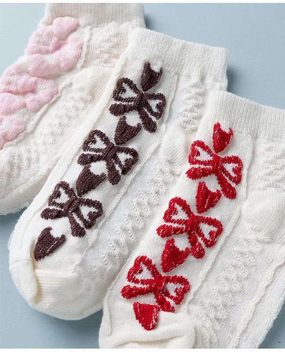 Cute Walk by Babyhug Knit Anti Bacterial Ankle Length Anti Skid Socks With Bow Design Pack of 3 - White