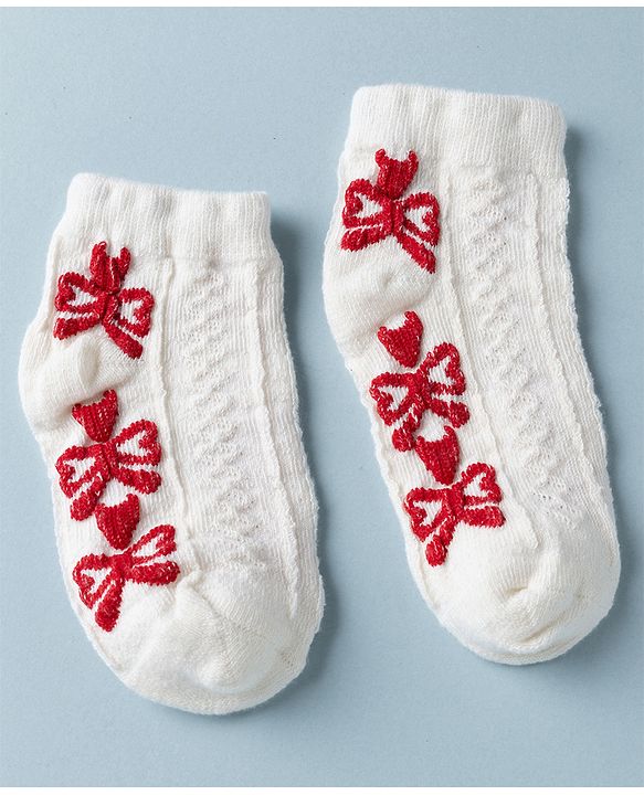 Cute Walk by Babyhug Knit Anti Bacterial Ankle Length Anti Skid Socks With Bow Design Pack of 3 - White