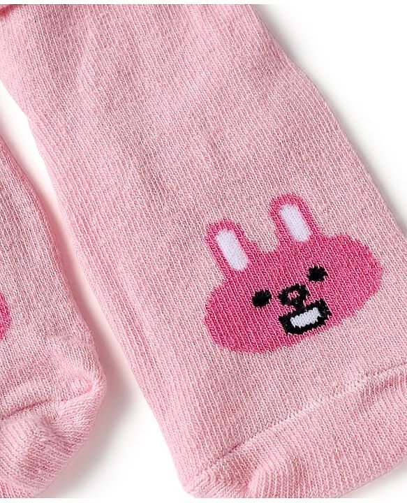 Cutewalk By Babyhug Cotton Mix Knit Anti-Bacterial Ankle Length Socks with Bunny Print in Pink
