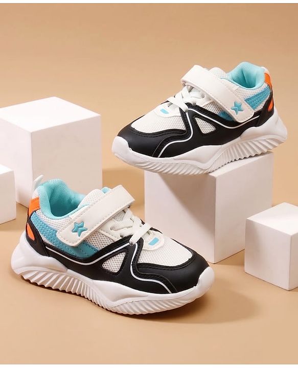 Cute Walk by Babyhug Velcro Closure Star Printed Sneakers - White