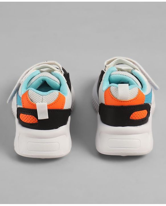 Cute Walk by Babyhug Velcro Closure Star Printed Sneakers - White
