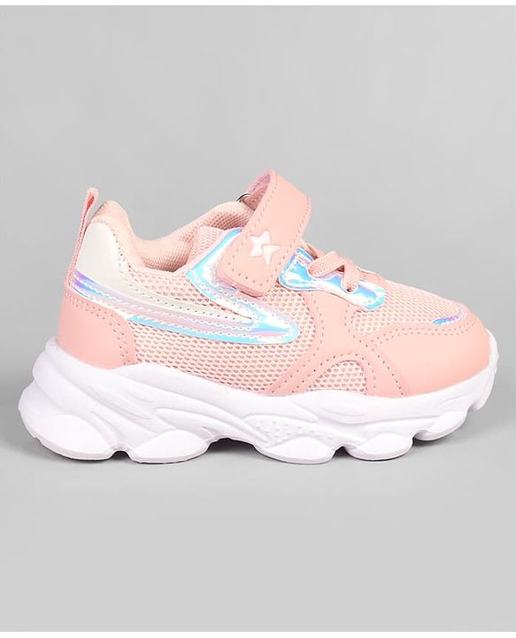 Cute Walk by Babyhug Velcro Closure Solid Sneaker- Pink