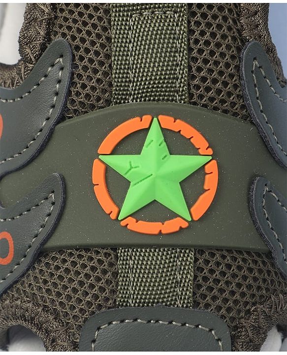 Cute Walk by Babyhug Velcro Closure Sandal Star Applique - Green