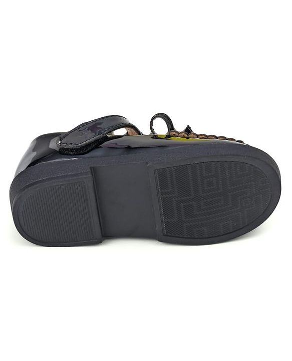 Cute Walk by Babyhug Velcro Closure Solid Shoes With Bow Applique - Black