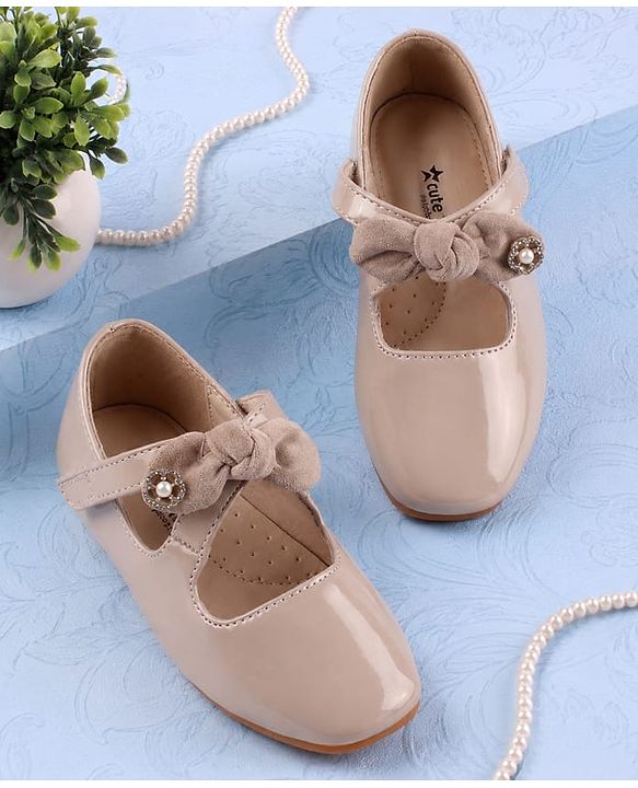 Cute Walk by Babyhug Velcro Closure Ballerina With Bow Applique - Beige