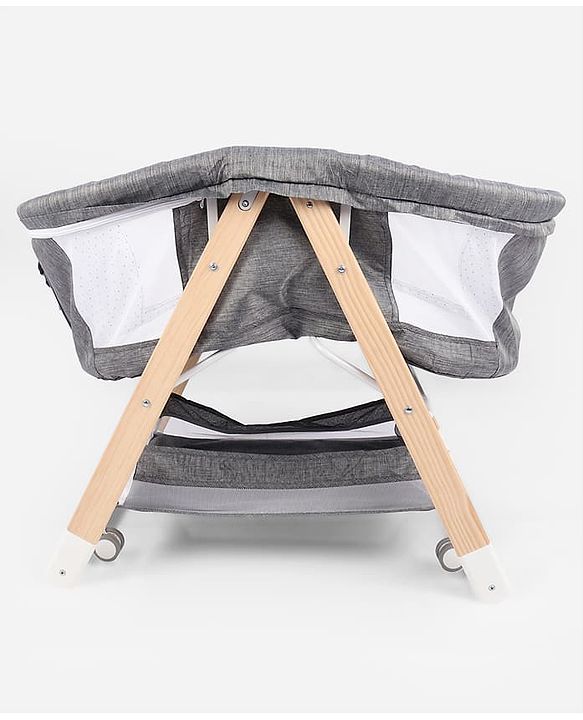Babyhug Foldable Bassinet | Spacious & Comfortable Design| Breathable Mesh Sides for Ventellation | Sturdy & Stable Frame| Baby-Friendly Sleeping Space | Wheels with Lock - Grey