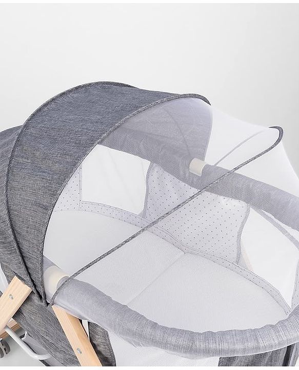 Babyhug Foldable Bassinet | Spacious & Comfortable Design| Breathable Mesh Sides for Ventellation | Sturdy & Stable Frame| Baby-Friendly Sleeping Space | Wheels with Lock - Grey