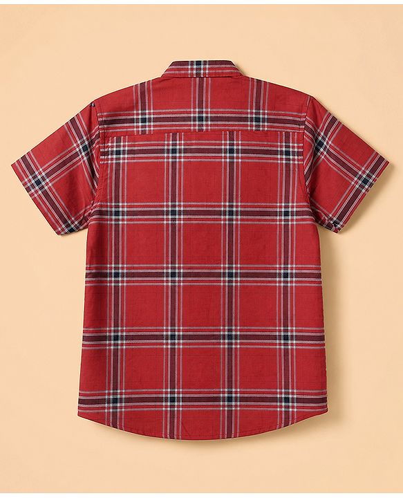 Pine Kids 100% Cotton Woven Half Sleeves Checks Shirts and T-Shirt in Maroon for 4-5 Years