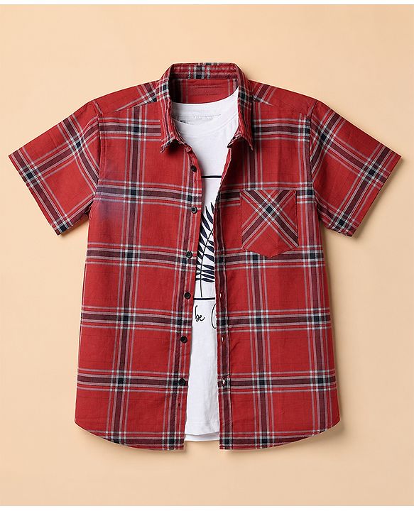 Pine Kids 100% Cotton Woven Half Sleeves Checks Shirts and T-Shirt in Maroon for 4-5 Years
