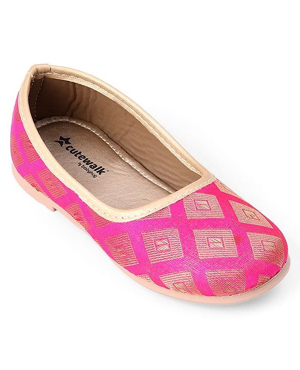 Cute Walk by Babyhug Slip On Ethnic Printed Mojaris - Dark Pink