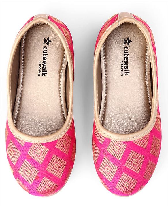 Cute Walk by Babyhug Slip On Ethnic Printed Mojaris - Dark Pink